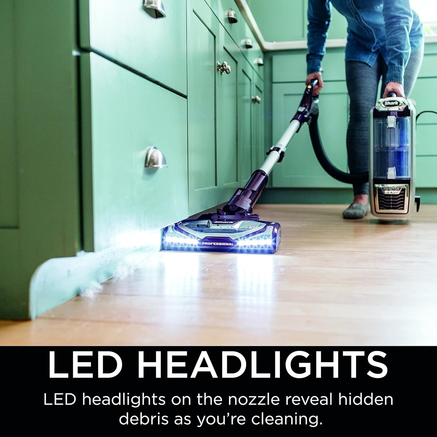 Shark NV752 Rotator Powered Lift-Away TruePet Upright Vacuum w/ HEPA Filter