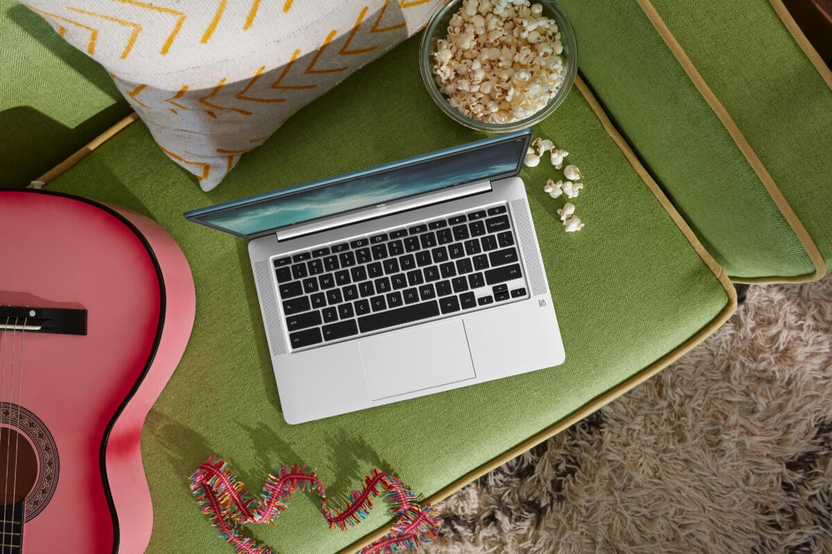 HP Chromebook 14A-NA0062TG Intel Pentium Silver N5030 4GB 128GB 14" HD Chrome, Built-in Bluetooth, Backlit Keyboard, Teal