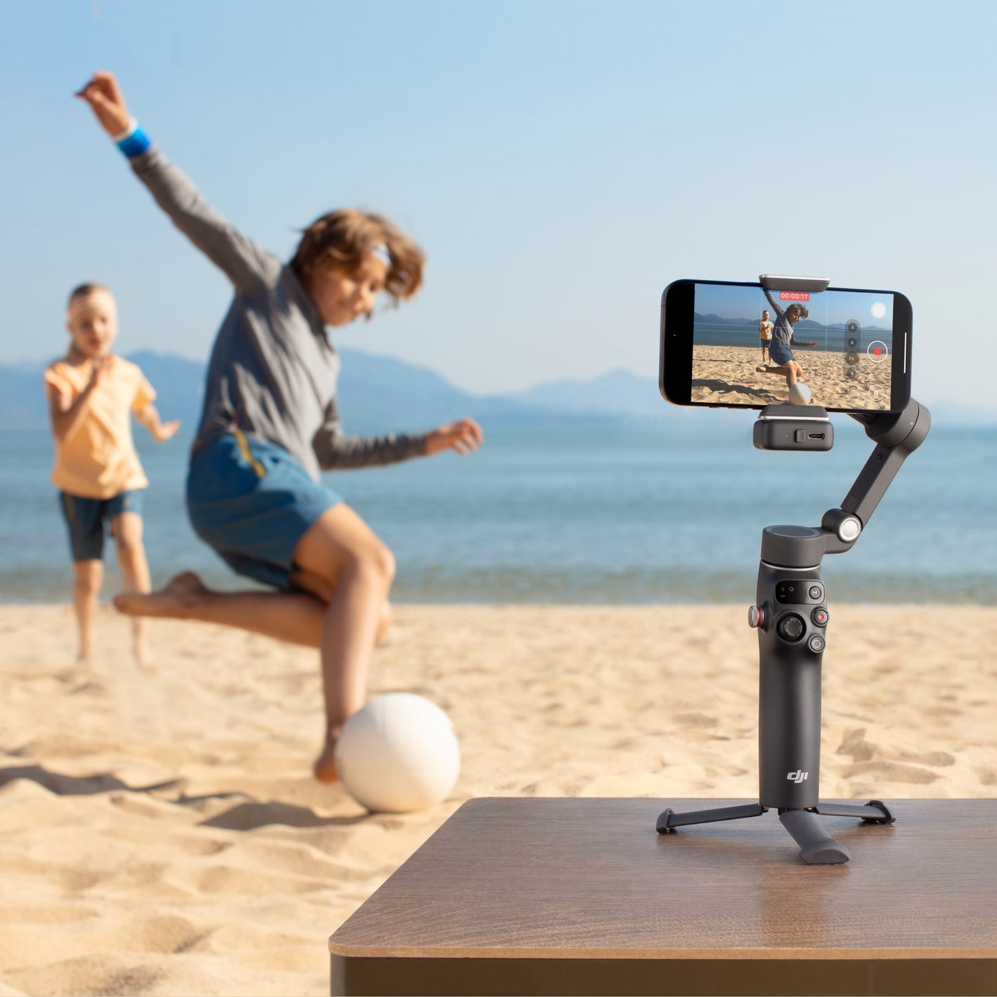 DJI Osmo Mobile 7P Smartphone Gimbal Stabilizer for iPhone/Android Native