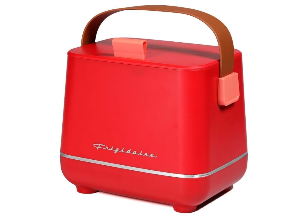 Frigidaire 6-Can Retro 4-Liter Top-Opening Portable Beverage Mini Fridge/Cooler EFMIS308-RED