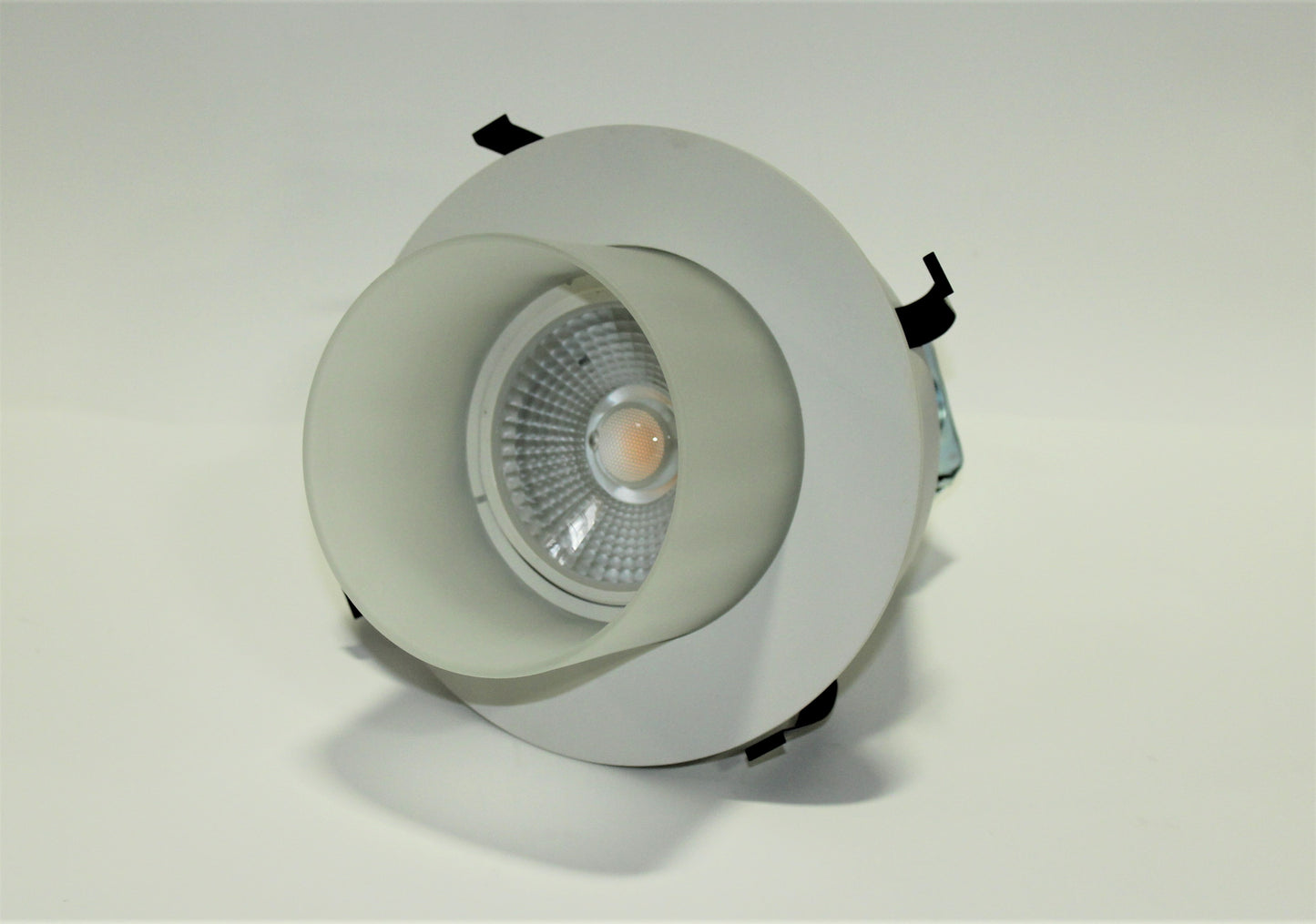 Electrix 6" Flood LED Light Kit with Drop GL IC Rated 18W 120v DWL6FF20DG