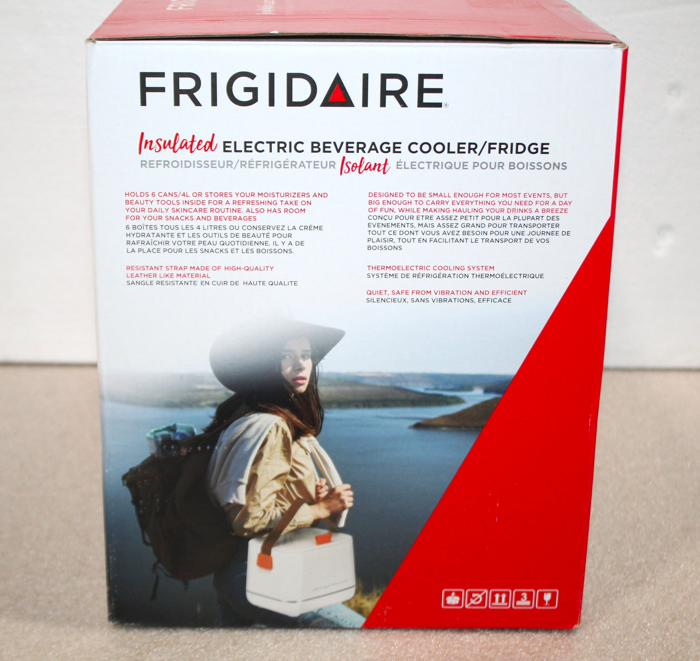 Frigidaire 6-Can Retro Top-Opening Portable Beverage Mini Fridge/Cooler EFMIS308-WHITE