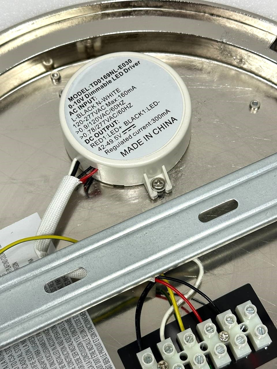 Electrix Essential 11" LED Flush Mount Acrylic Silver 1000LM 16W 3000K FMT-A20-11-10-SN