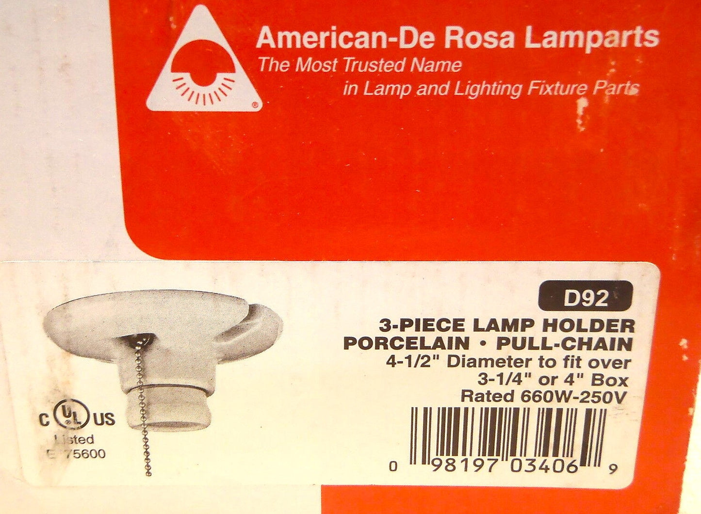 Luminance 4.5-inch Lamp Holder Porcelain 660W 250V with Pull Chain D92