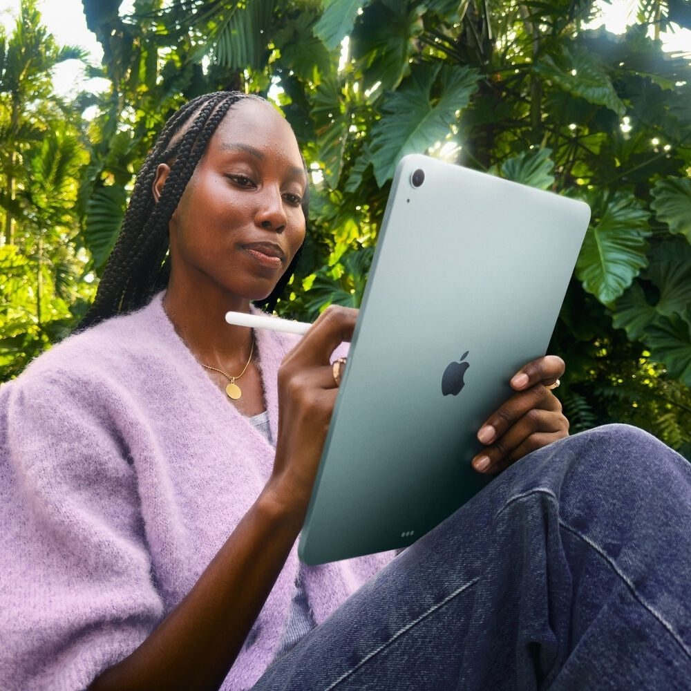 Apple 11" iPad Air M3 8-Core Chip Wi-Fi 8GB of RAM | 128GB Storage Capacity, Wi-Fi 6E (802.11ax) | Bluetooth 5.3, USB-C Port (10 Gb/s) - Purple MCA04LLA