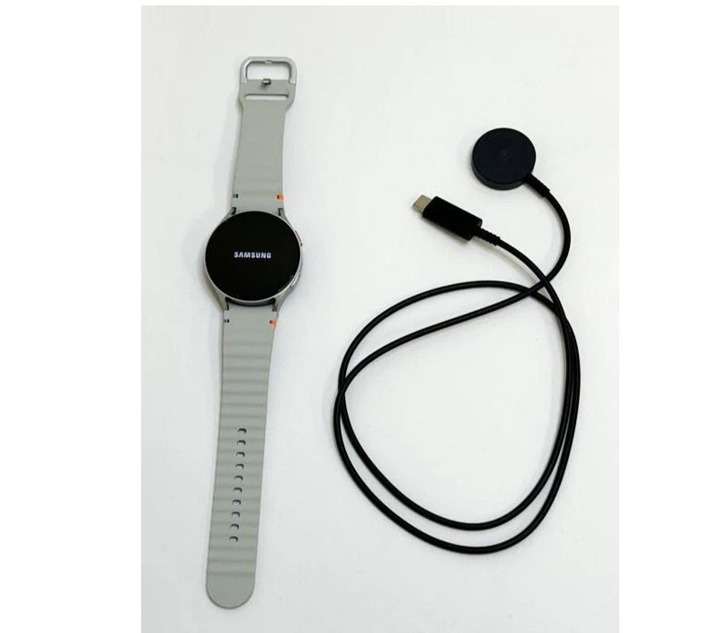 Samsung Galaxy Watch7 Aluminum Smartwatch 44mm BT Silver SM-L310NZSAXAA