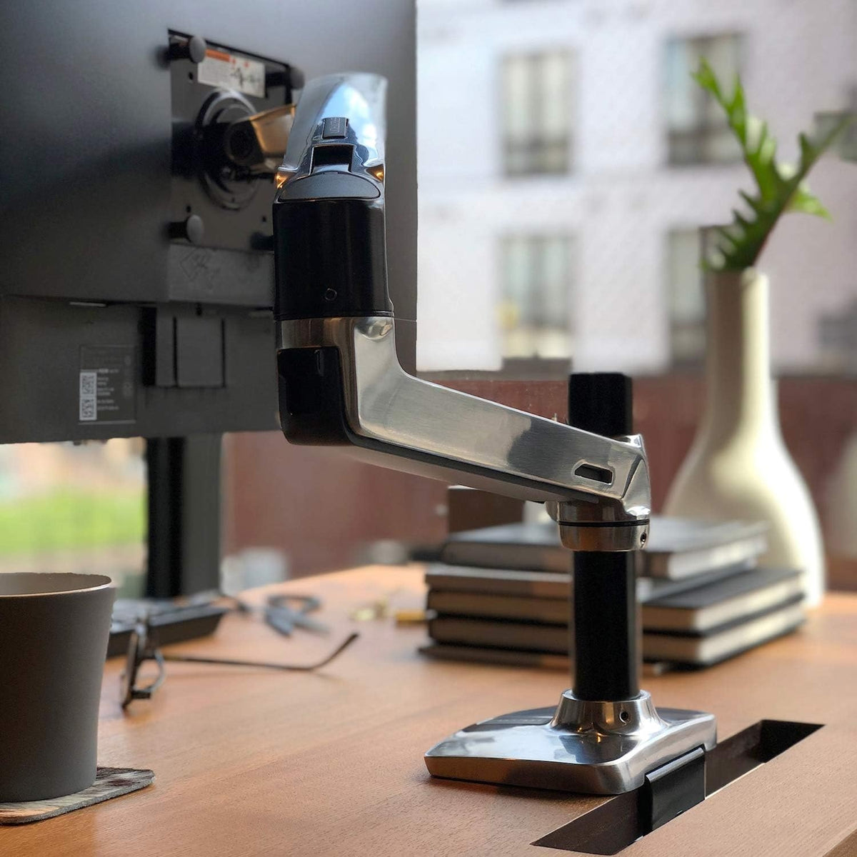 Ergotron LX Desk Mount Monitor Arm Polished Aluminum 45-241-026