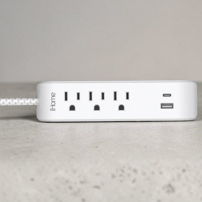 iHome Power Strip with USB and Cord - White 2IHAC2268W0L2
