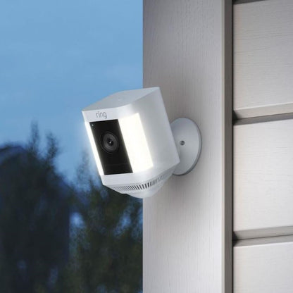 Ring 1080p HD Battery Spotlight Camera Plus, Battery & Solar Panel B09JZ5BG26BJS