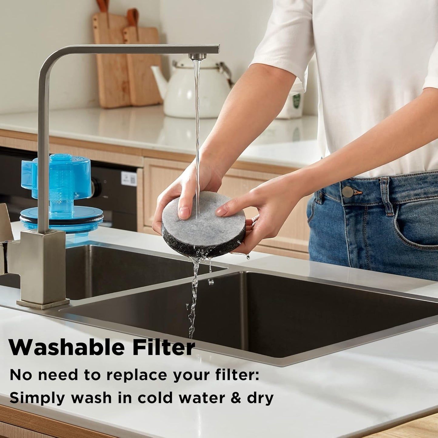 Eureka NEU10AE5 Powerful Bagless Upright AirSpeed Ultra-Lightweight Vacuum Cleaner Blue