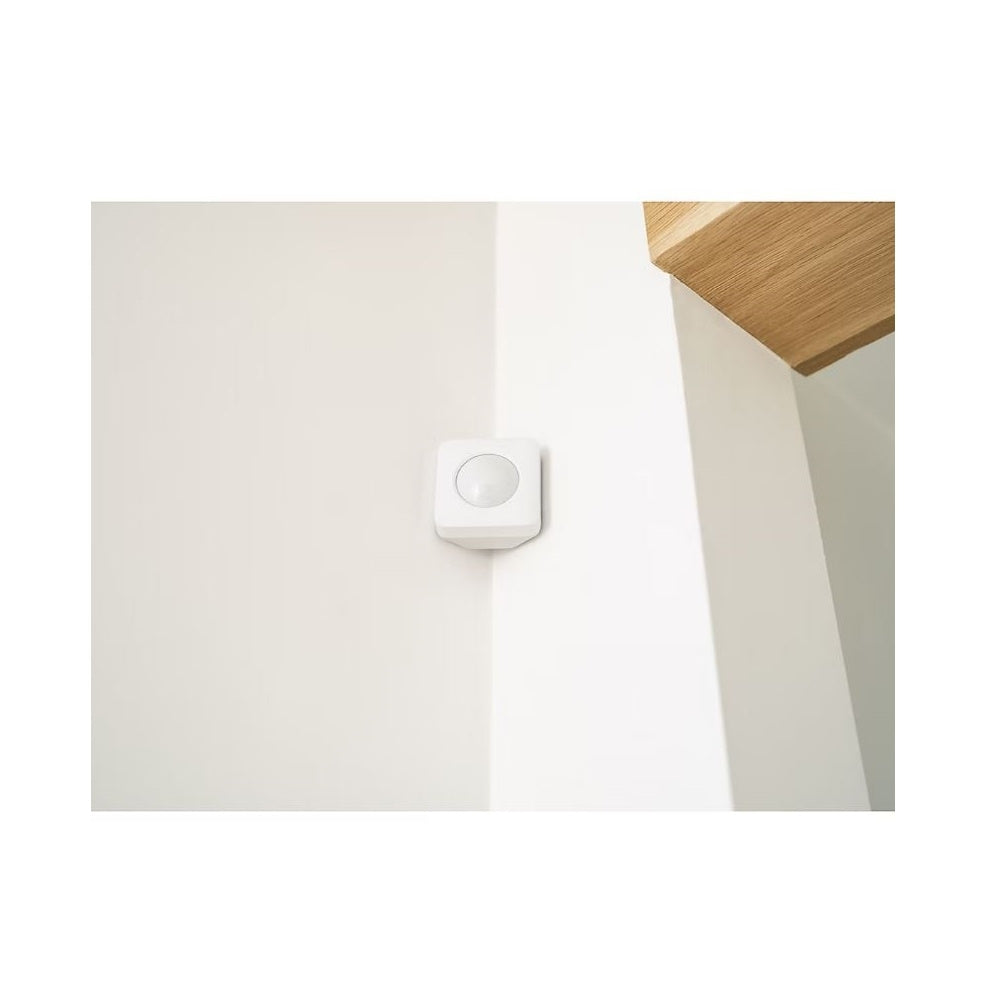 SimpliSafe 11 Pc. Security Kit with Indoor Camera KT053-01RUS