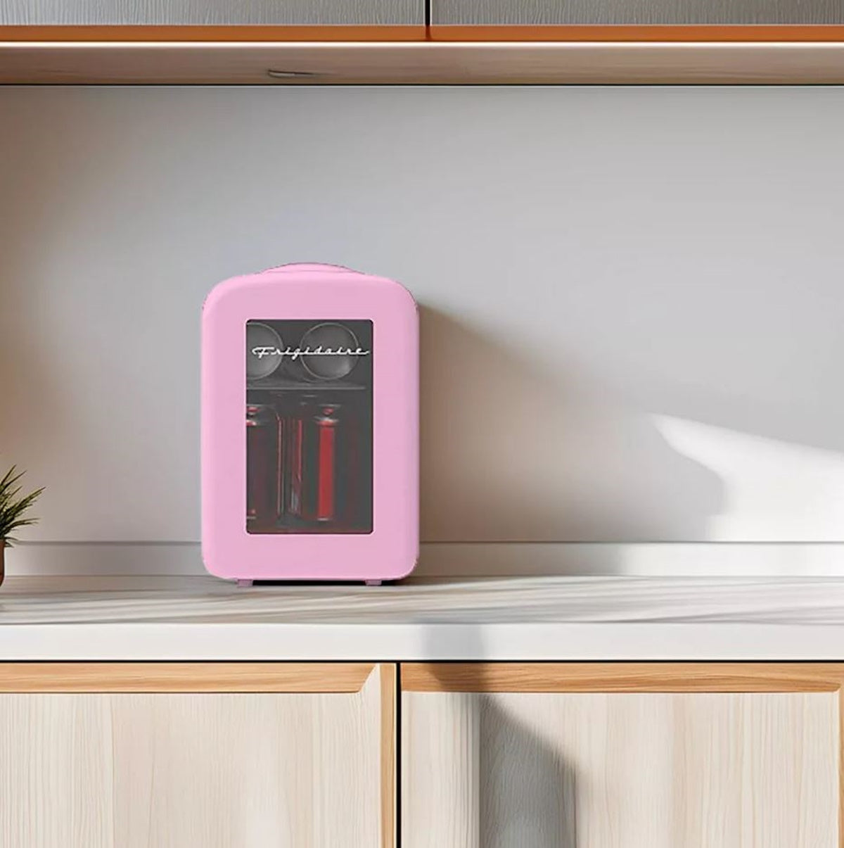 Frigidaire 6 Can Mini Personal Dorm Fridge Cooler Pink EFMIS190-PINK