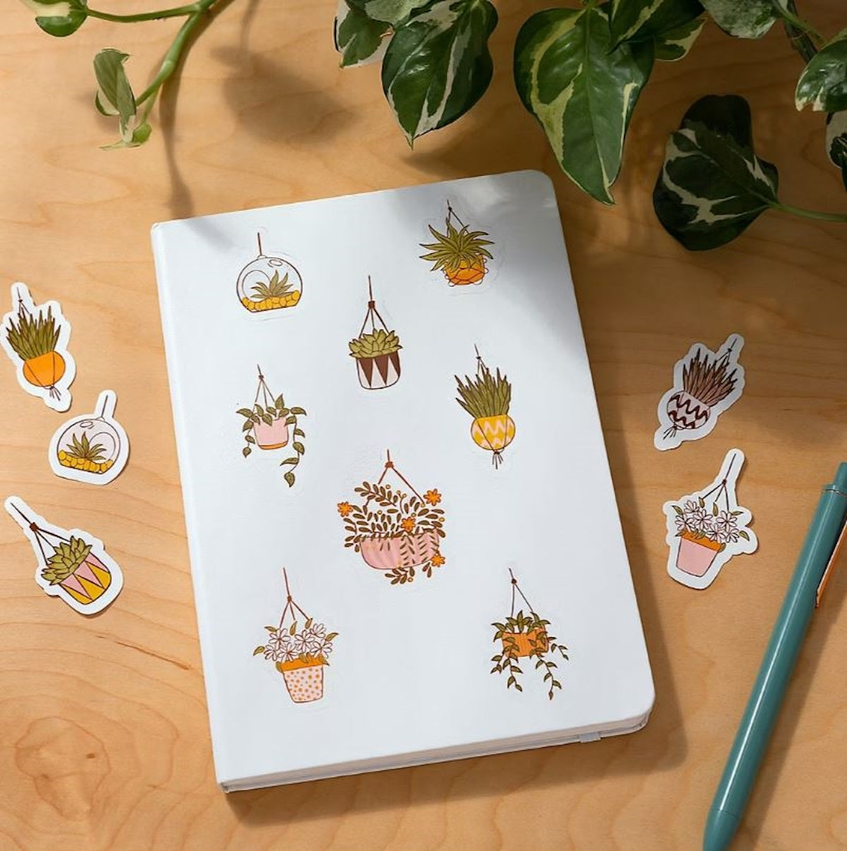 Cricut Joy Xtra + Starter Bundle: Cutting Machine, Customizing Tools & More