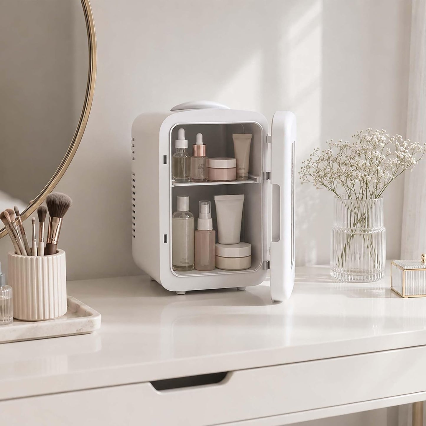 Frigidaire 6 Can Mini Personal Dorm Fridge Cooler Pink EFMIS190-WHITE