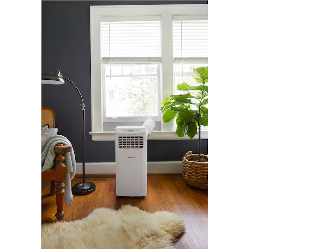 Hisense Portable Air Conditioner 250-Sq.ft 6000 BTU 115-Volt White AP0621CR1W
