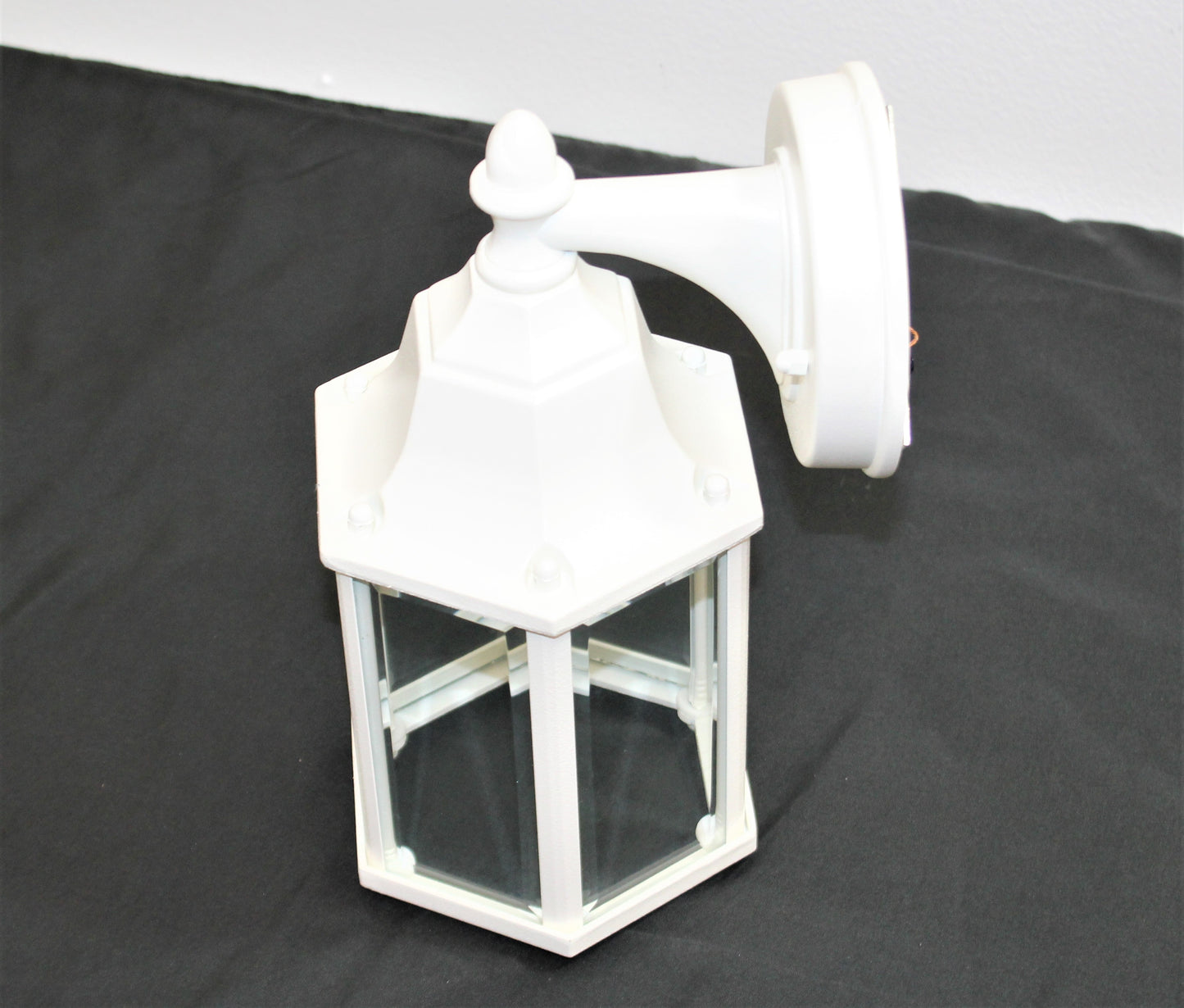 Sunset Lighting Outdoor Wall Sconce w/ Clear Beveled Glass, White Finish  F7851-30