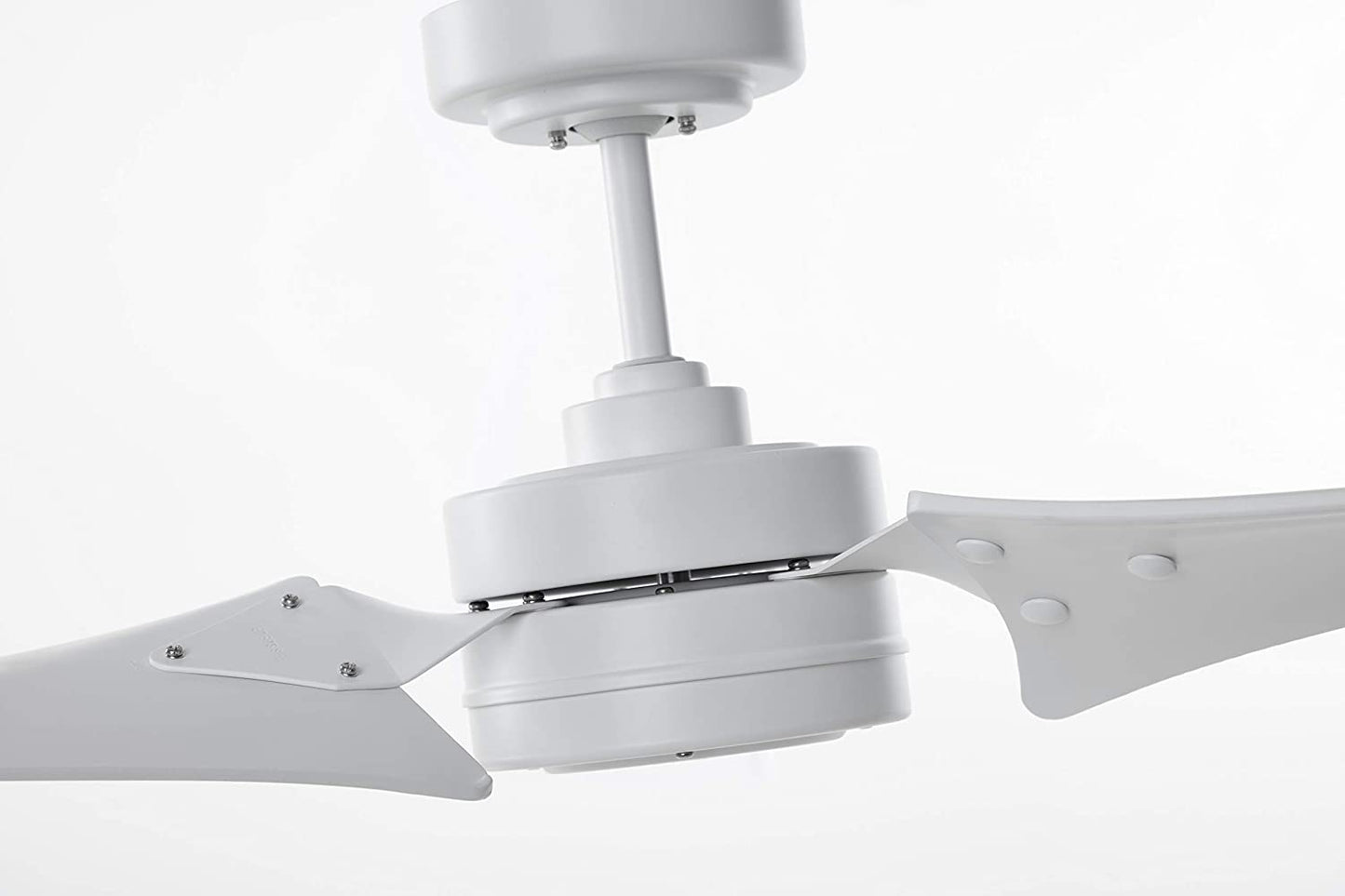 Luminance Noble Comfort AM319405 60" Ceiling Fan, Damp location - White color