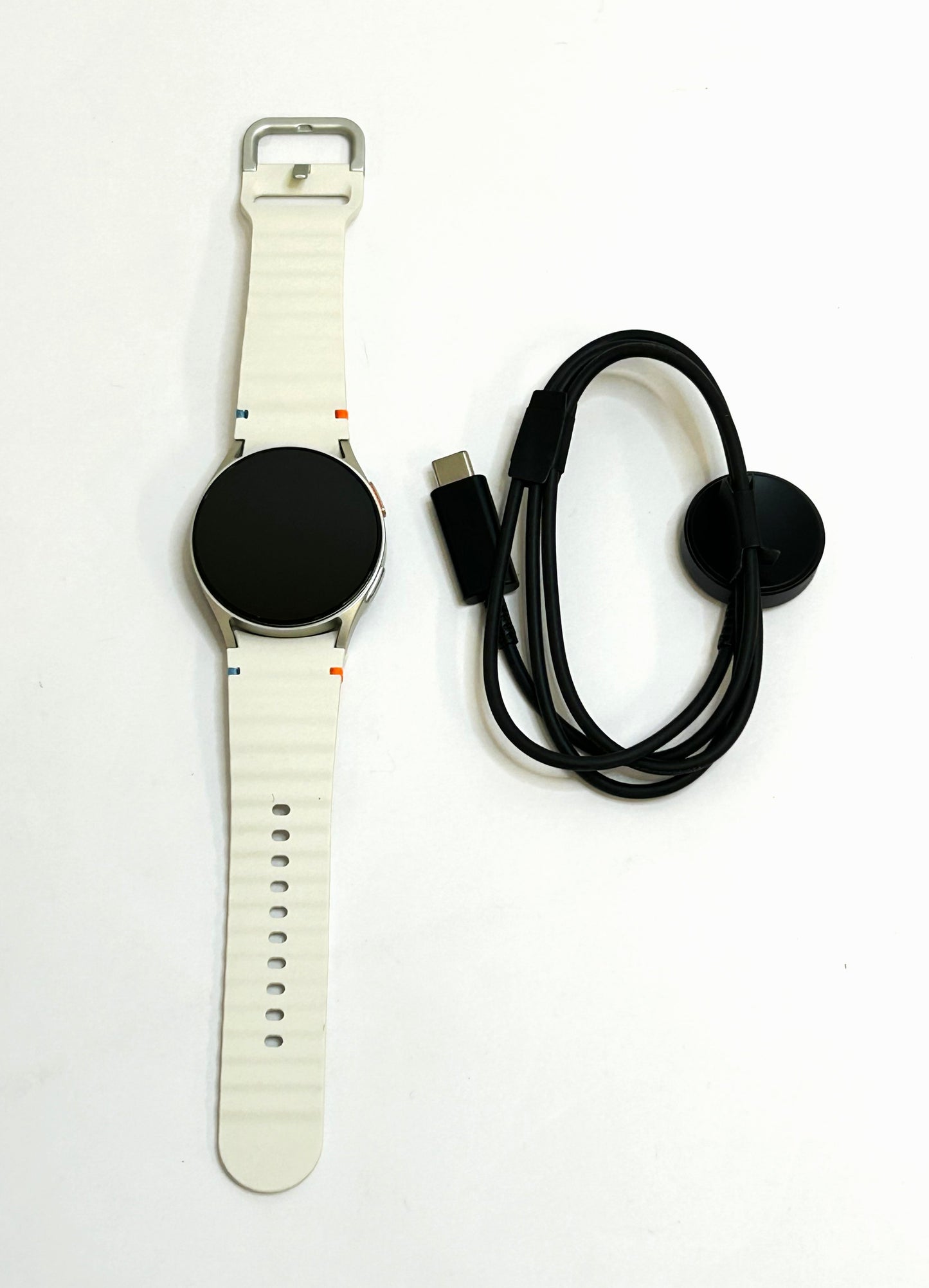 Samsung Galaxy Watch7 Aluminum Smartwatch 40mm Gold Cream SM-L300NZEAX/AA