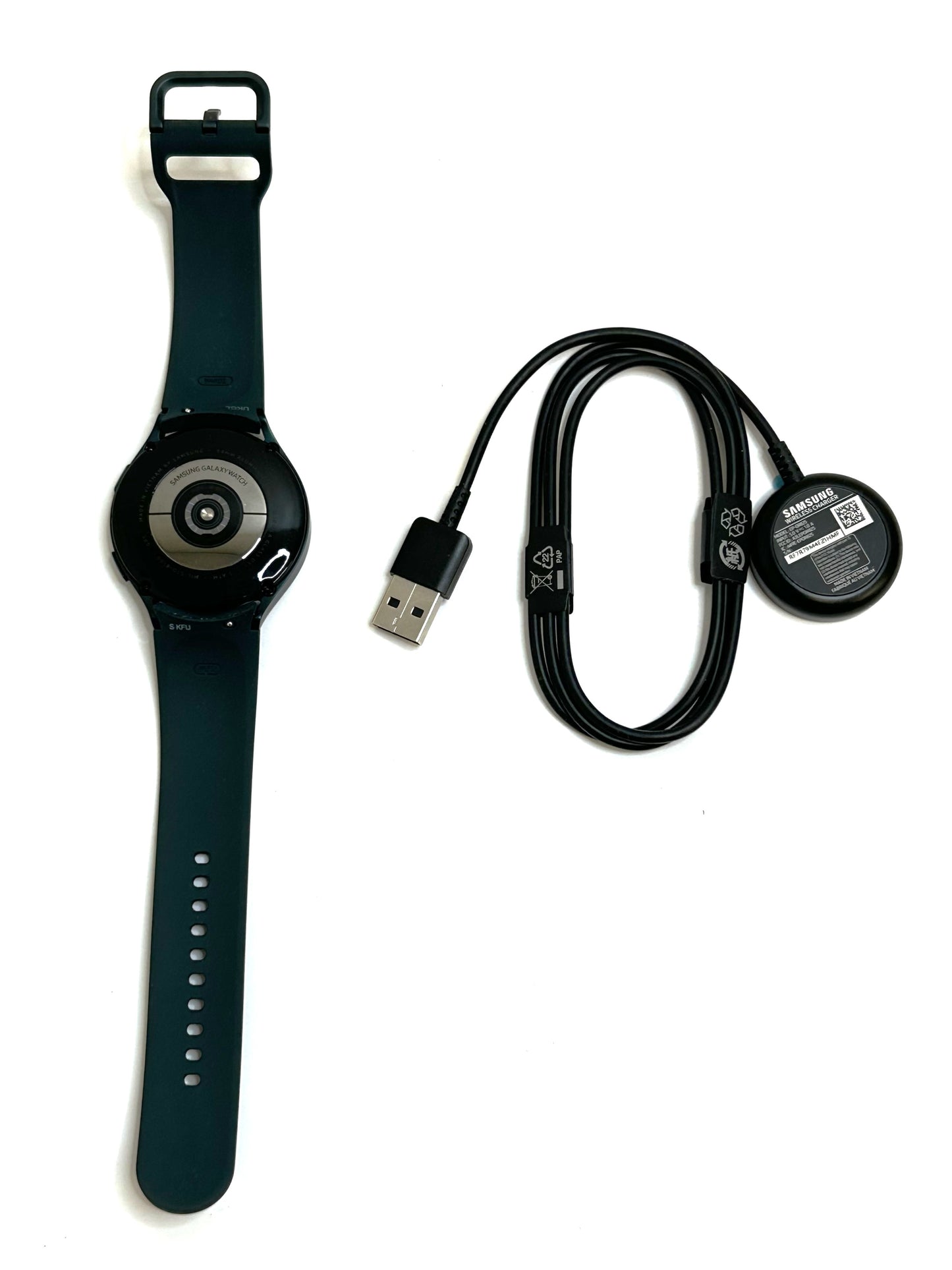 Samsung Galaxy Watch4 Smartwatch 44mm Bluetooth/Wi-Fi Green SM-R870NZGAXAA