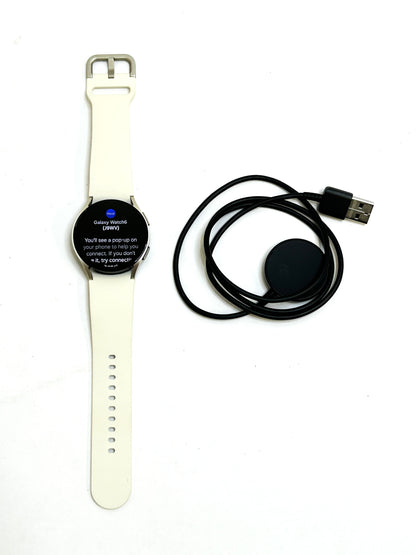 Samsung Galaxy Watch6 Aluminum Smartwatch 40mm BT Cream SM-R930NZEAXAA