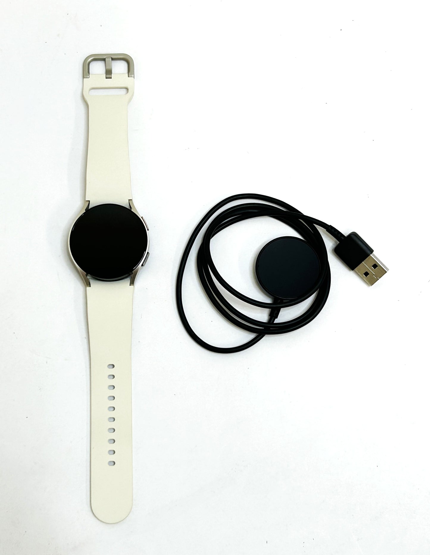 Samsung Galaxy Watch6 Aluminum Smartwatch 40mm BT Cream SM-R930NZEAXAA