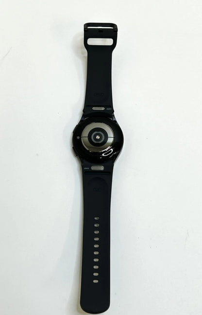 Samsung Galaxy Watch 6 40mm Black Aluminium Case with Graphite Silicone Band SM-R930NZKAXAA