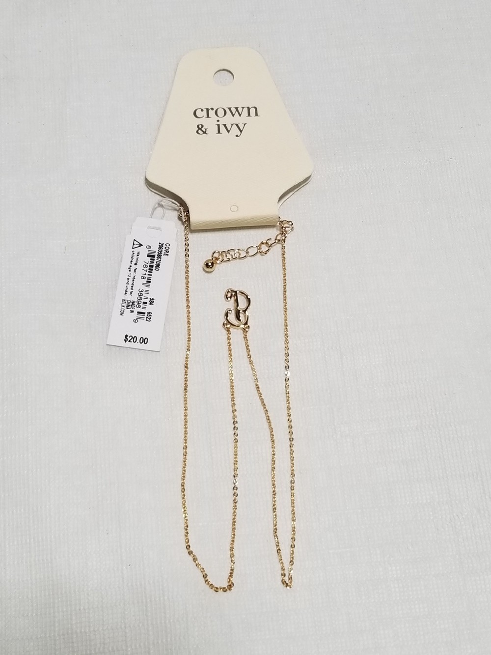 CROWN & IVY NECKLACE WITH PENDANT