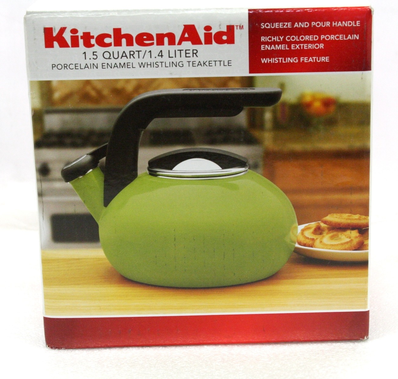 KitchenAid 53060 1.5-Qt Teakettle Green